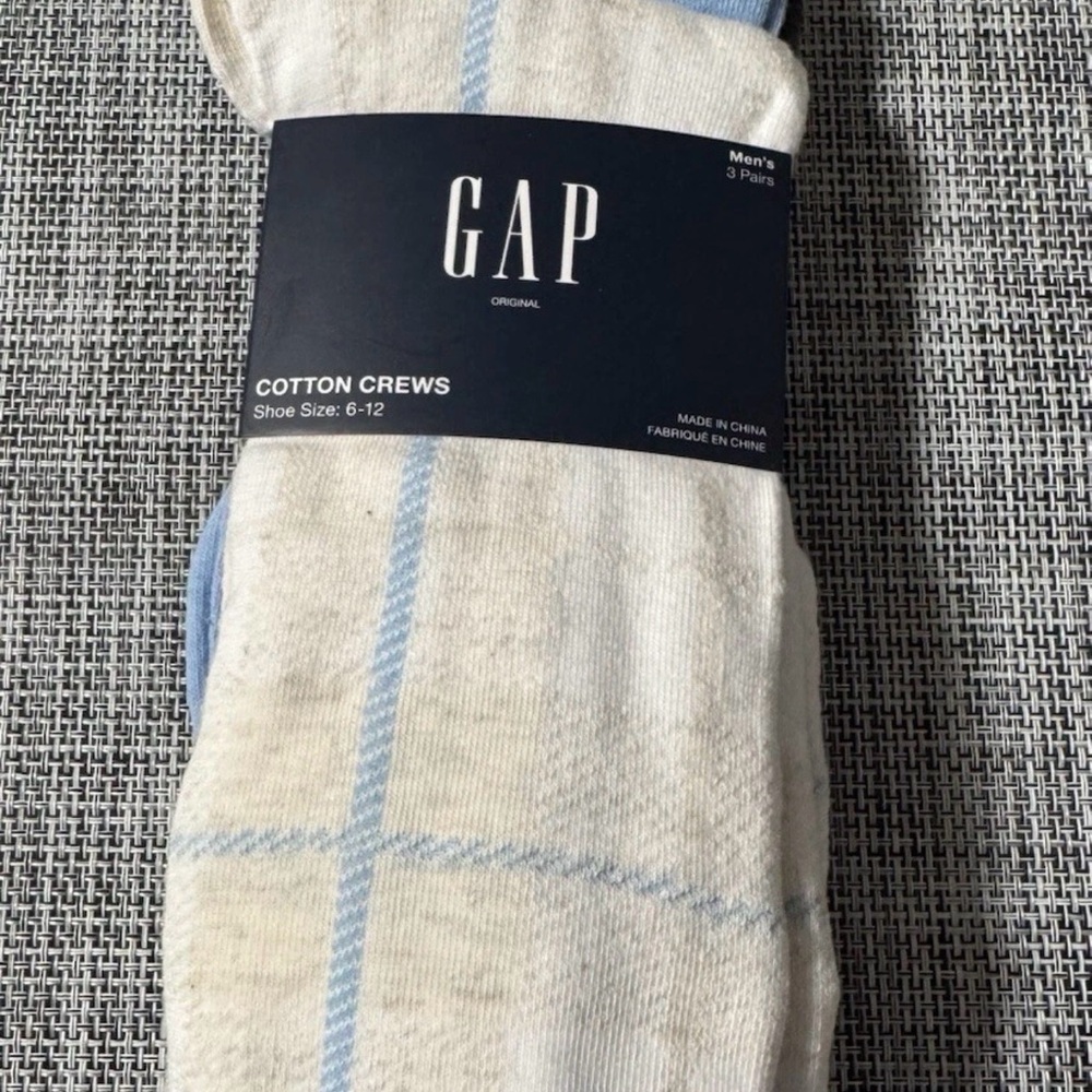 GAP Men's Cotton Crew Socks - Cream and Light Blue